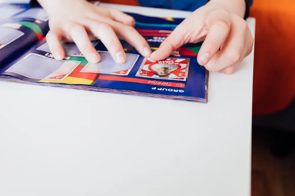 Bundesliga Sticker können ebenso gesammelt werden, wie diese Sticker zur EM.