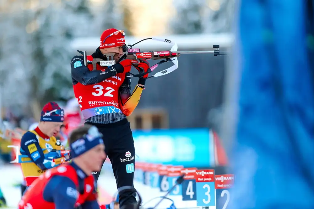 Das Schießen kann beim Biathlon entscheidend sein.