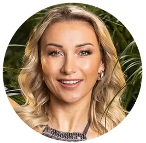 Portrait von Anna-Carina Woitschack