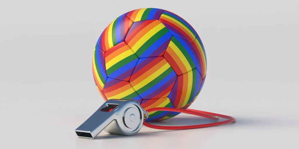 Bunter Fußball mit Pfeife