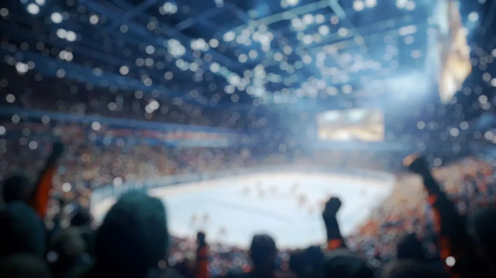 Verschwommener Blick auf ein Eishockeyspiel
