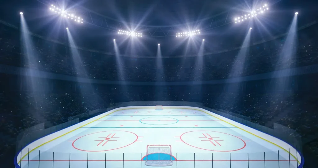 Leeres Eishockey Stadion vor einem Spiel