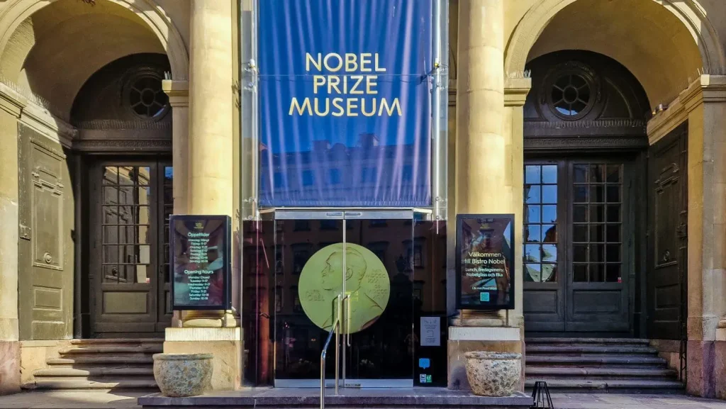 Eingang zum Nobelpreis Museum