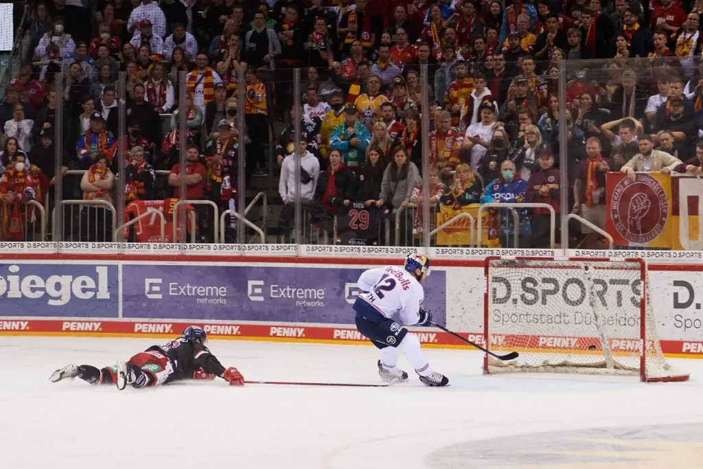 Tor bei einem DEL-Spiel