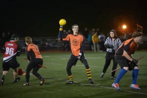 Quadball ist dem Quidditch aus Harry Potter nachempfunden.