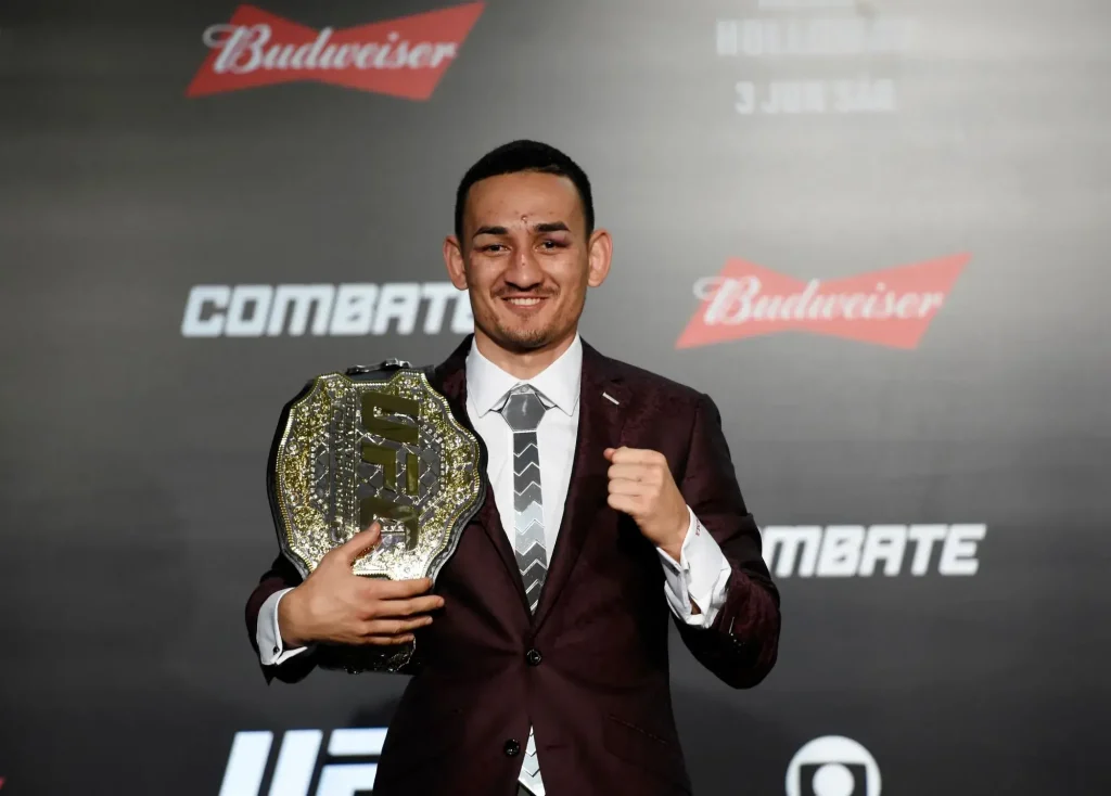 Fuer Conor McGregor vs Max Holloway Wetten wird Holloway als Favorit gehandelt