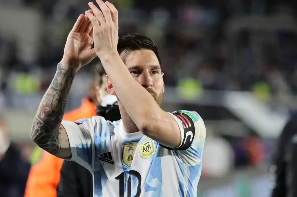 Die Chancen den Titel Bester Spieler der WM 2026 zu holen stehen gut fuer Messi